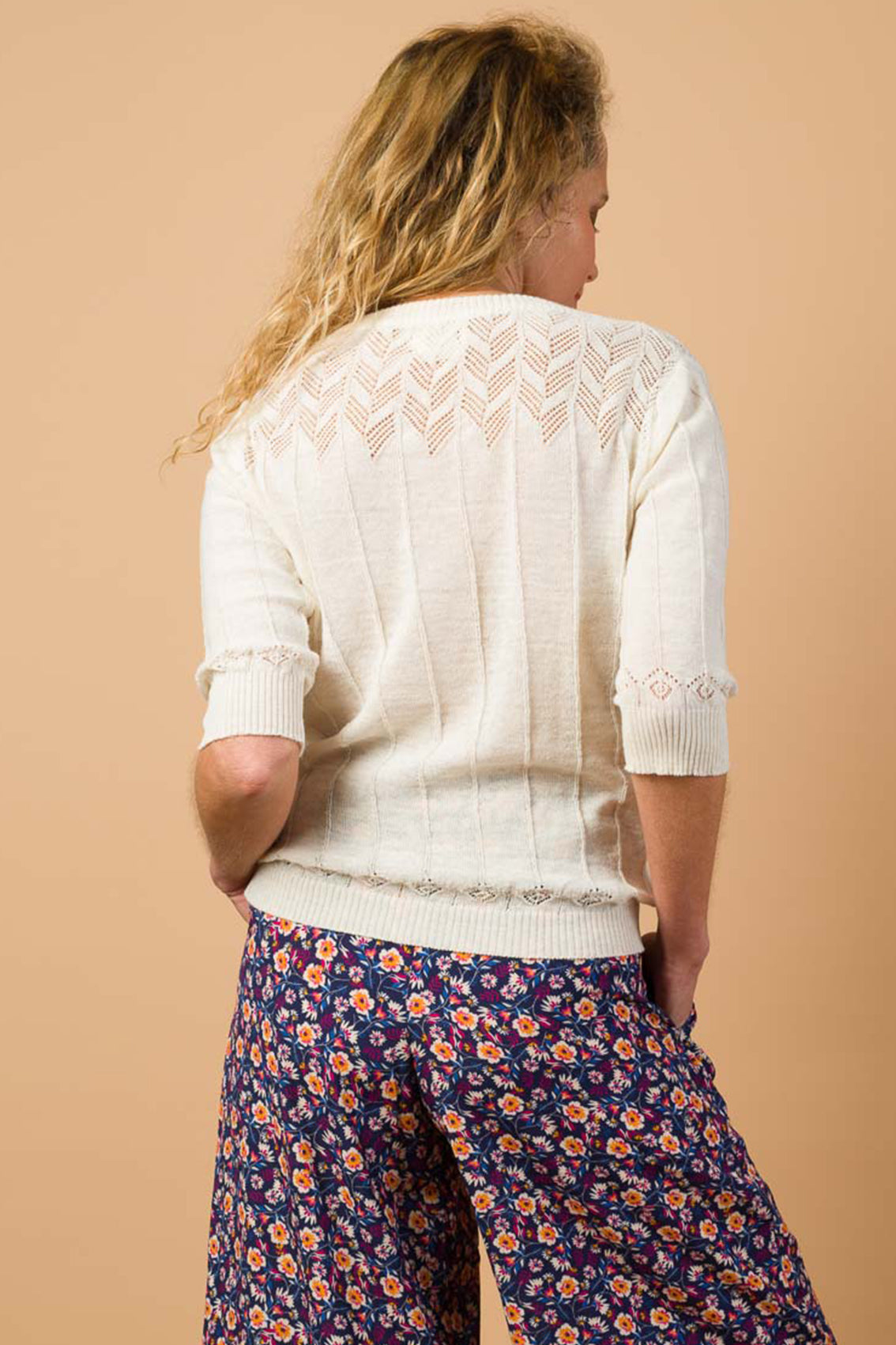 Pull Dounia ivoire